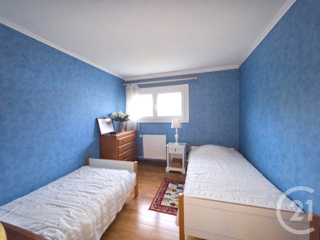 maison à vendre - 4 pièces - 121.0 m2 - ST PIERRE LES NEMOURS - 77 - ILE-DE-FRANCE - Century 21 Cottage Immobilier