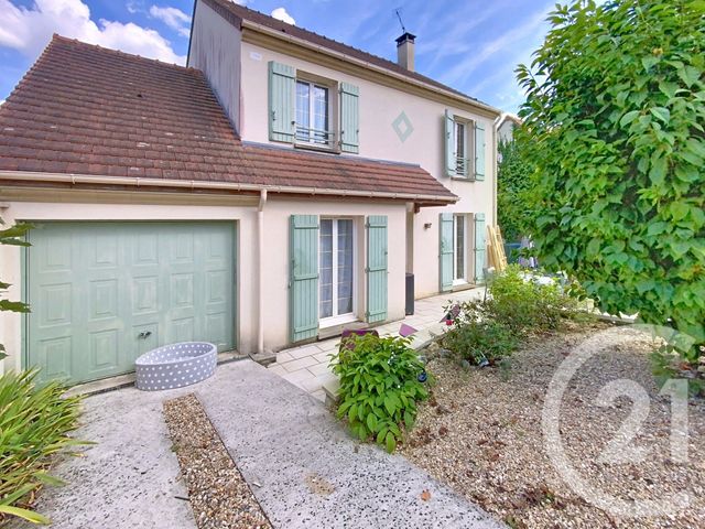 Maison à vendre ST PIERRE LES NEMOURS