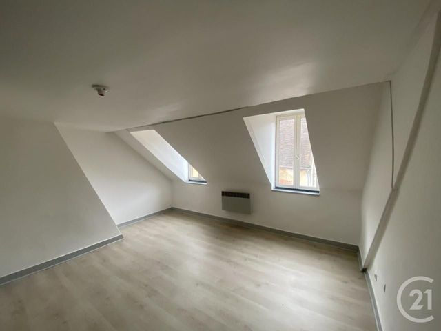 Studio à louer - 1 pièce - 27.31 m2 - NEMOURS - 77 - ILE-DE-FRANCE - Century 21 Cottage Immobilier