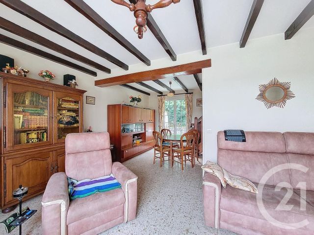 maison à vendre - 5 pièces - 103.0 m2 - ST PIERRE LES NEMOURS - 77 - ILE-DE-FRANCE - Century 21 Cottage Immobilier