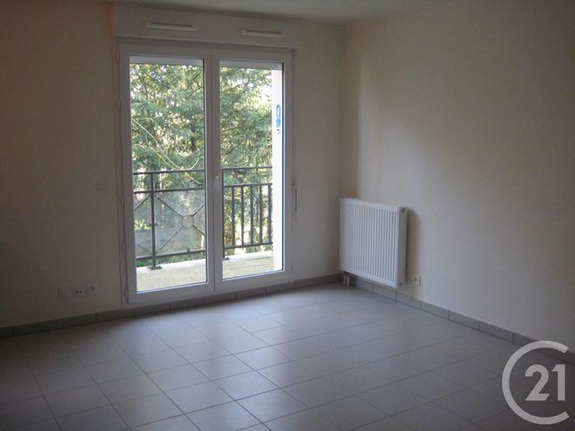 Appartement F1 à louer - 1 pièce - 31.32 m2 - NEMOURS - 77 - ILE-DE-FRANCE - Century 21 Cottage Immobilier