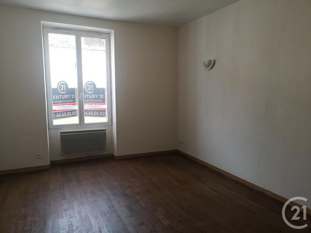 Appartement à vendre - 2 pièces - 28.94 m2 - NEMOURS - 77 - ILE-DE-FRANCE - Century 21 Cottage Immobilier