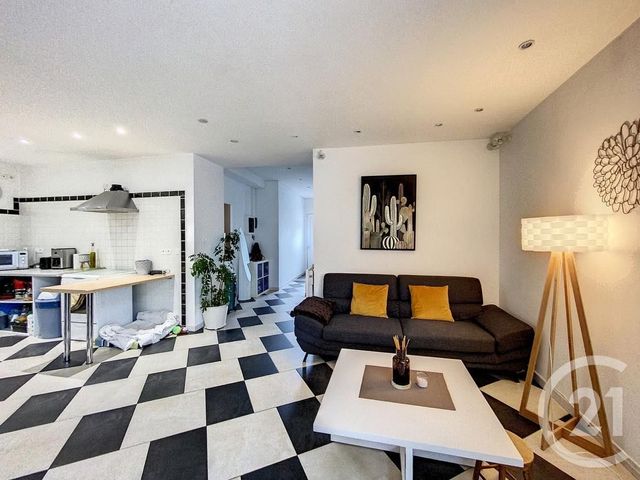 Appartement F4 à vendre - 4 pièces - 94.0 m2 - NEMOURS - 77 - ILE-DE-FRANCE - Century 21 Cottage Immobilier