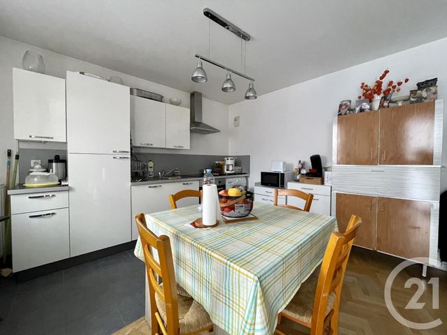 Appartement F2 à vendre - 2 pièces - 47.96 m2 - NEMOURS - 77 - ILE-DE-FRANCE - Century 21 Cottage Immobilier