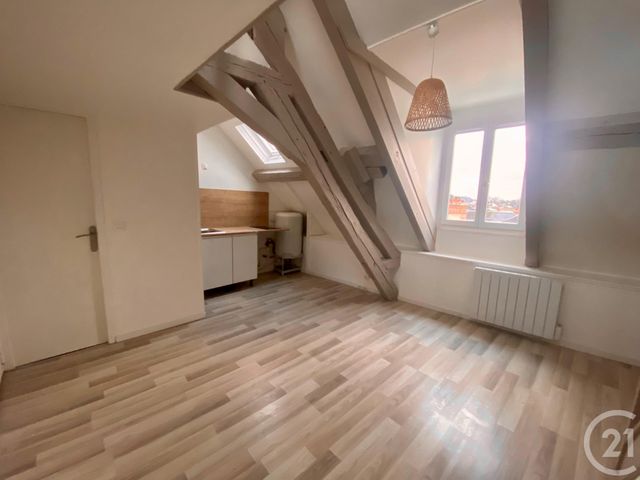 Appartement F2 à louer - 2 pièces - 23.97 m2 - NEMOURS - 77 - ILE-DE-FRANCE - Century 21 Cottage Immobilier