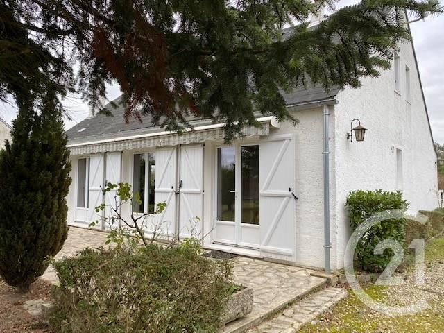  - MONTCOURT FROMONVILLE - 
