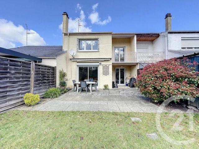 maison à vendre - 5 pièces - 100.24 m2 - ST PIERRE LES NEMOURS - 77 - ILE-DE-FRANCE - Century 21 Cottage Immobilier