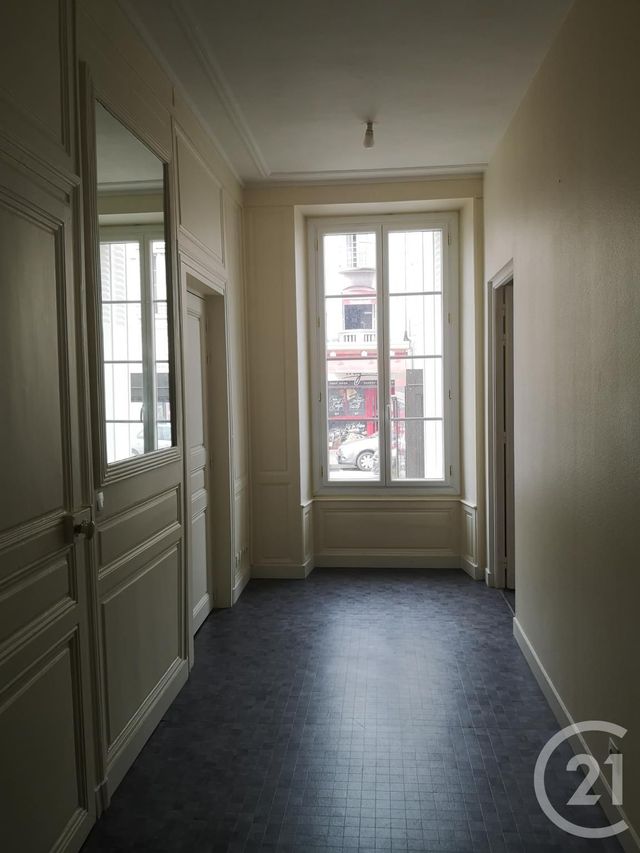 entreprise à louer - 46.0 m2 - NEMOURS - 77 - ILE-DE-FRANCE - Century 21 Cottage Immobilier