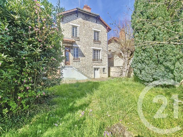 maison à vendre - 7 pièces - 118.0 m2 - NEMOURS - 77 - ILE-DE-FRANCE - Century 21 Cottage Immobilier