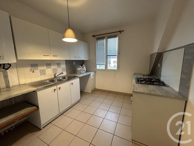 Appartement F2 à louer - 2 pièces - 54.84 m2 - MONTIGNY SUR LOING - 77 - ILE-DE-FRANCE - Century 21 Cottage Immobilier