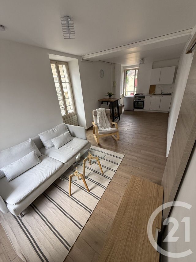 Appartement F2 à louer SOUPPES SUR LOING