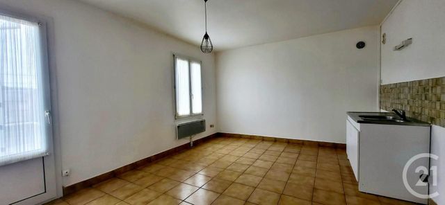 Appartement F2 à louer - 2 pièces - 31.99 m2 - NEMOURS - 77 - ILE-DE-FRANCE - Century 21 Cottage Immobilier