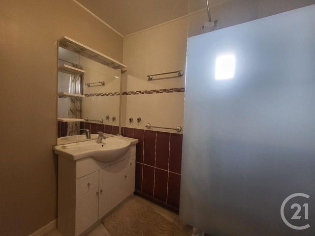 Afficher la photo en grand maison à vendre - 5 pièces - 85.0 m2 - ST PIERRE LES NEMOURS - 77 - ILE-DE-FRANCE - Century 21 Cottage Immobilier