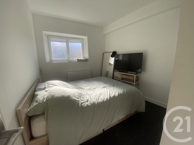 Appartement F2 à louer - 2 pièces - 45.25 m2 - CHATEAU LANDON - 77 - ILE-DE-FRANCE - Century 21 Cottage Immobilier