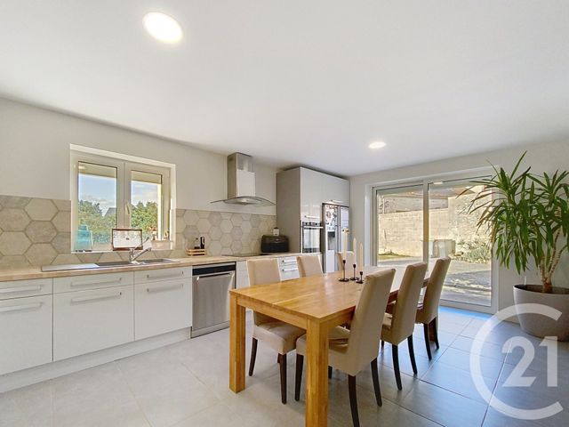 maison à vendre - 6 pièces - 153.5 m2 - NEMOURS - 77 - ILE-DE-FRANCE - Century 21 Cottage Immobilier