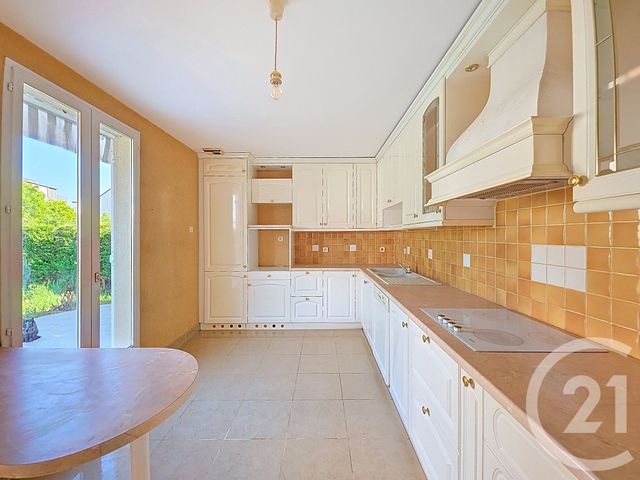 Afficher la photo en grand maison à vendre - 4 pièces - 102.0 m2 - NEMOURS - 77 - ILE-DE-FRANCE - Century 21 Cottage Immobilier