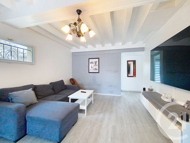 maison à vendre - 6 pièces - 109.0 m2 - ST PIERRE LES NEMOURS - 77 - ILE-DE-FRANCE - Century 21 Cottage Immobilier