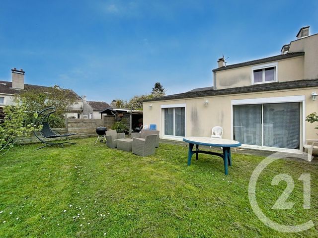 Maison à vendre ST PIERRE LES NEMOURS