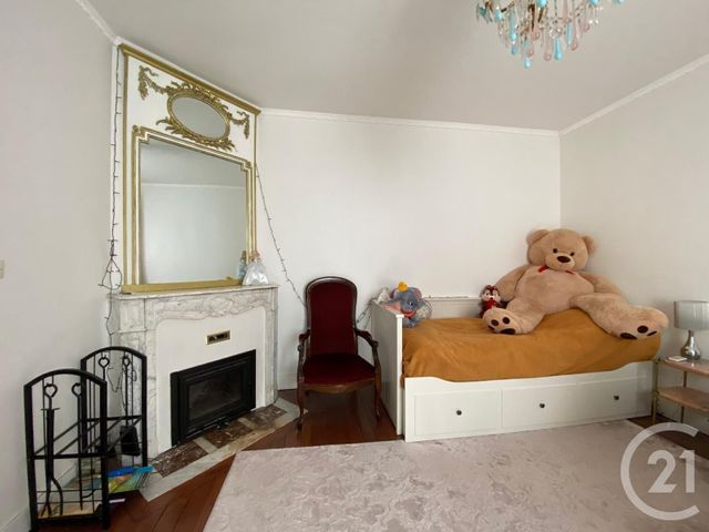 maison à vendre - 7 pièces - 148.0 m2 - ST PIERRE LES NEMOURS - 77 - ILE-DE-FRANCE - Century 21 Cottage Immobilier