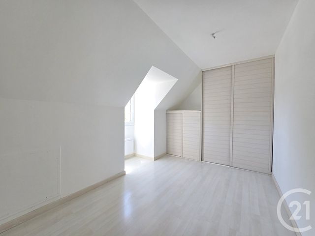 maison à vendre - 5 pièces - 102.4 m2 - MONTCOURT FROMONVILLE - 77 - ILE-DE-FRANCE - Century 21 Cottage Immobilier