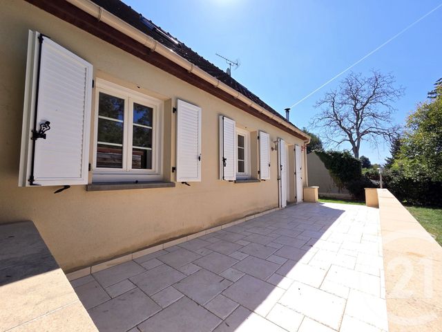 maison à vendre - 5 pièces - 102.4 m2 - MONTCOURT FROMONVILLE - 77 - ILE-DE-FRANCE - Century 21 Cottage Immobilier