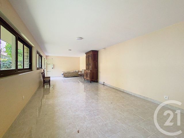 maison à vendre - 9 pièces - 201.0 m2 - NEMOURS - 77 - ILE-DE-FRANCE - Century 21 Cottage Immobilier