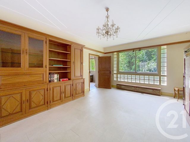 maison à vendre - 9 pièces - 201.0 m2 - NEMOURS - 77 - ILE-DE-FRANCE - Century 21 Cottage Immobilier