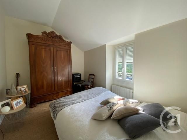 maison à vendre - 9 pièces - 190.0 m2 - ST PIERRE LES NEMOURS - 77 - ILE-DE-FRANCE - Century 21 Cottage Immobilier