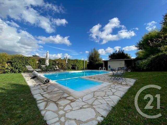 maison à vendre - 9 pièces - 190.0 m2 - ST PIERRE LES NEMOURS - 77 - ILE-DE-FRANCE - Century 21 Cottage Immobilier