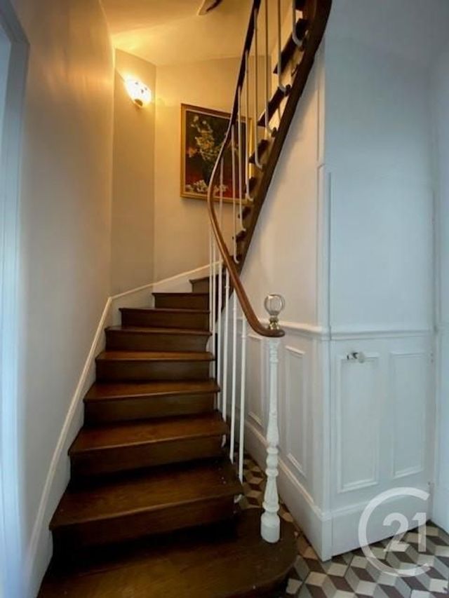 maison à vendre - 9 pièces - 190.0 m2 - ST PIERRE LES NEMOURS - 77 - ILE-DE-FRANCE - Century 21 Cottage Immobilier