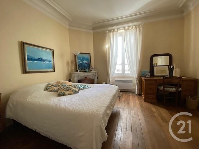 maison à vendre - 9 pièces - 190.0 m2 - ST PIERRE LES NEMOURS - 77 - ILE-DE-FRANCE - Century 21 Cottage Immobilier