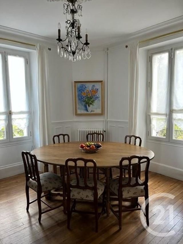 maison à vendre - 9 pièces - 190.0 m2 - ST PIERRE LES NEMOURS - 77 - ILE-DE-FRANCE - Century 21 Cottage Immobilier