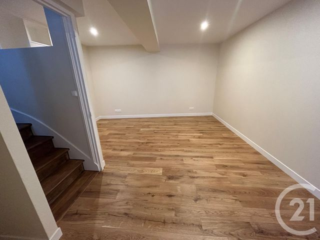 Appartement F2 à louer - 2 pièces - 73.31 m2 - NEMOURS - 77 - ILE-DE-FRANCE - Century 21 Cottage Immobilier