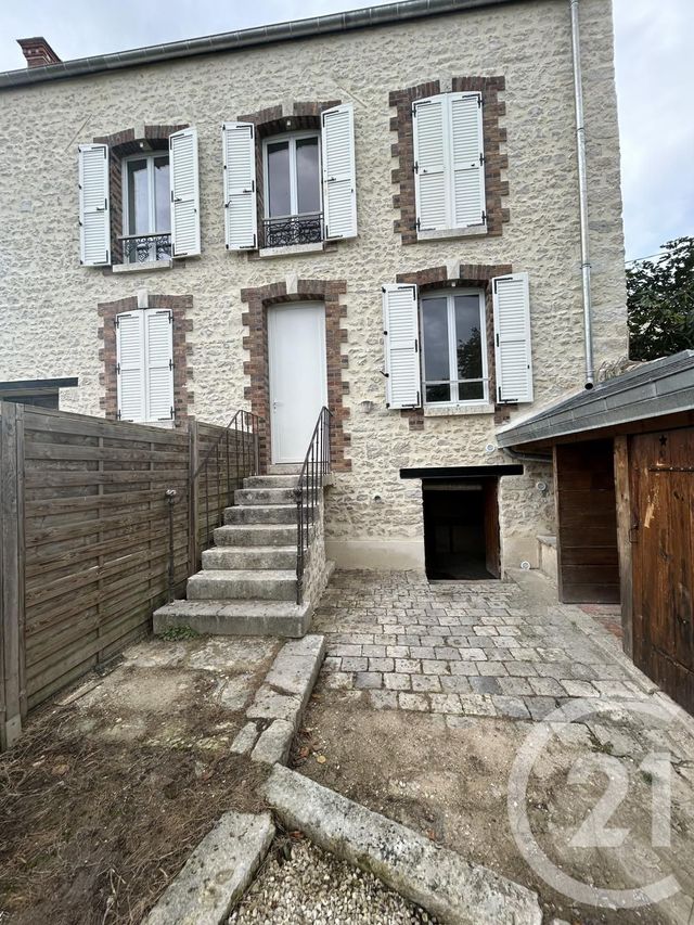 maison à louer - 4 pièces - 91.7 m2 - CHATEAU LANDON - 77 - ILE-DE-FRANCE - Century 21 Cottage Immobilier