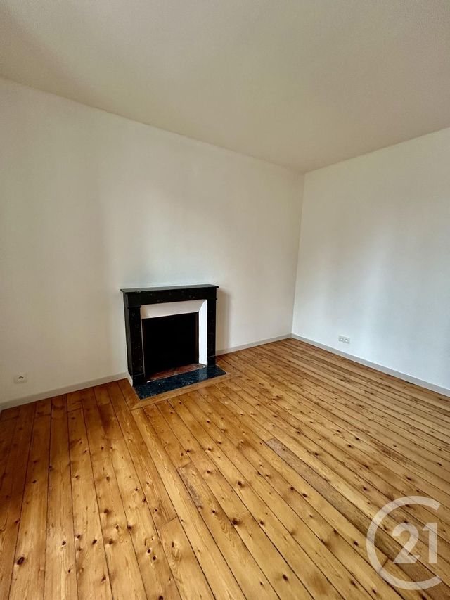 maison à louer - 4 pièces - 91.7 m2 - CHATEAU LANDON - 77 - ILE-DE-FRANCE - Century 21 Cottage Immobilier