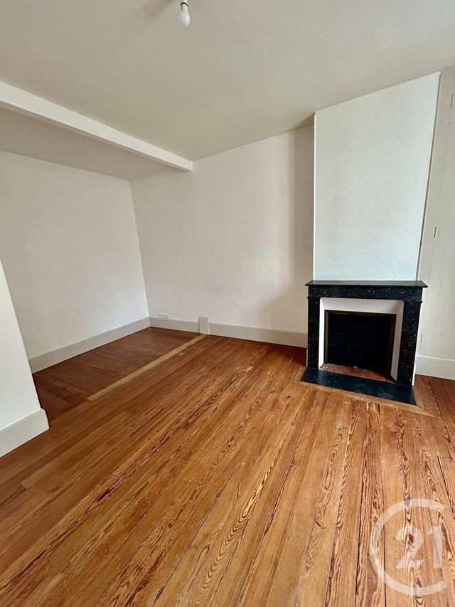 maison à louer - 4 pièces - 91.7 m2 - CHATEAU LANDON - 77 - ILE-DE-FRANCE - Century 21 Cottage Immobilier