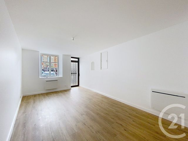 maison à vendre - 5 pièces - 134.0 m2 - NEMOURS - 77 - ILE-DE-FRANCE - Century 21 Cottage Immobilier