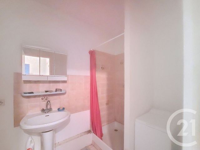 Appartement F2 à vendre - 2 pièces - 48.36 m2 - NEMOURS - 77 - ILE-DE-FRANCE - Century 21 Cottage Immobilier