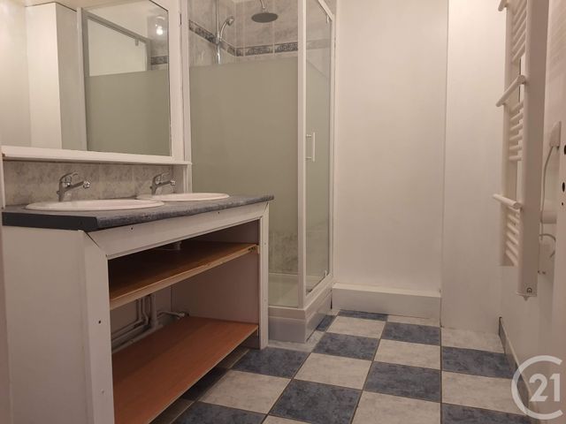 Appartement F3 à louer - 3 pièces - 76.74 m2 - EGREVILLE - 77 - ILE-DE-FRANCE - Century 21 Cottage Immobilier