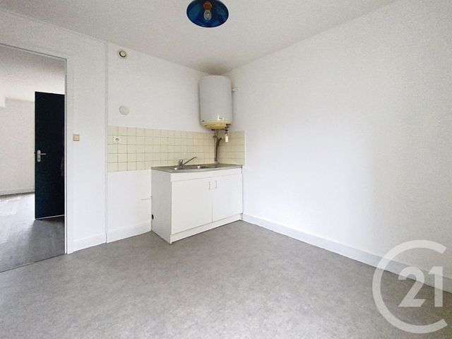 Appartement F1 à louer - 1 pièce - 35.0 m2 - NEMOURS - 77 - ILE-DE-FRANCE - Century 21 Cottage Immobilier