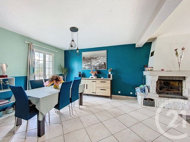 maison à vendre - 6 pièces - 116.0 m2 - ST PIERRE LES NEMOURS - 77 - ILE-DE-FRANCE - Century 21 Cottage Immobilier