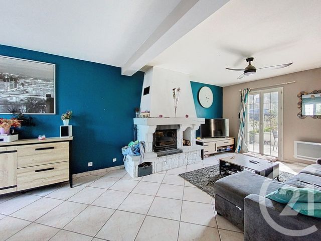 maison à vendre - 6 pièces - 116.0 m2 - ST PIERRE LES NEMOURS - 77 - ILE-DE-FRANCE - Century 21 Cottage Immobilier