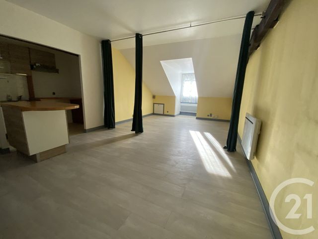 Appartement F1 à louer - 1 pièce - 25.6 m2 - NEMOURS - 77 - ILE-DE-FRANCE - Century 21 Cottage Immobilier