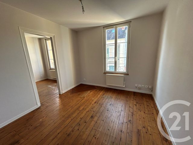 Appartement F2 à louer - 2 pièces - 33.64 m2 - NEMOURS - 77 - ILE-DE-FRANCE - Century 21 Cottage Immobilier