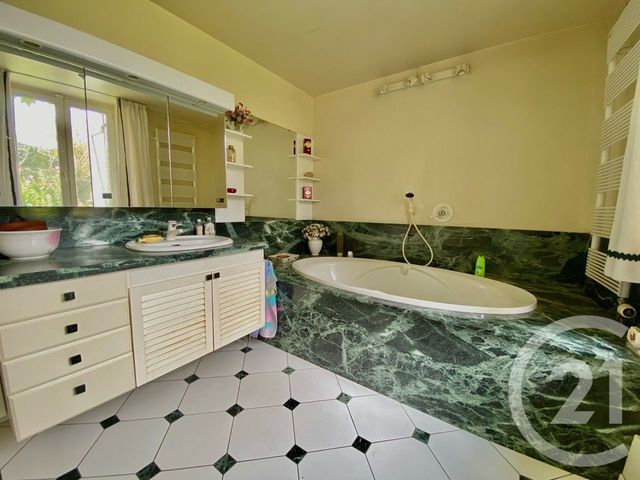 maison à vendre - 10 pièces - 240.0 m2 - CHENOU - 77 - ILE-DE-FRANCE - Century 21 Cottage Immobilier