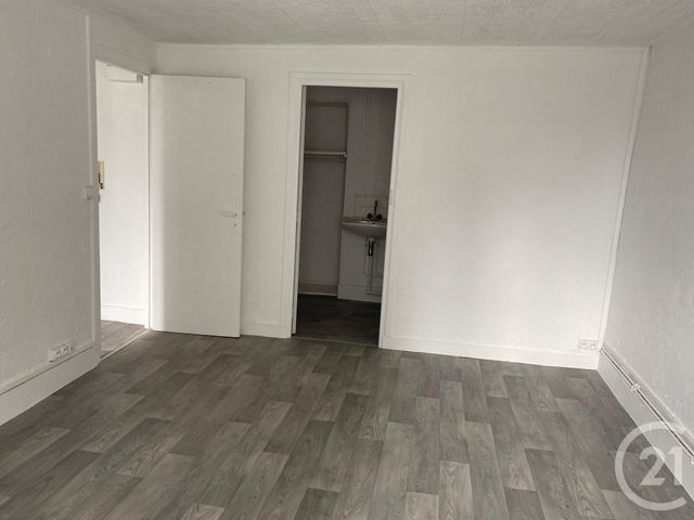 Afficher la photo en grand Appartement Studio à louer - 1 pièce - 28.2 m2 - NEMOURS - 77 - ILE-DE-FRANCE - Century 21 Cottage Immobilier