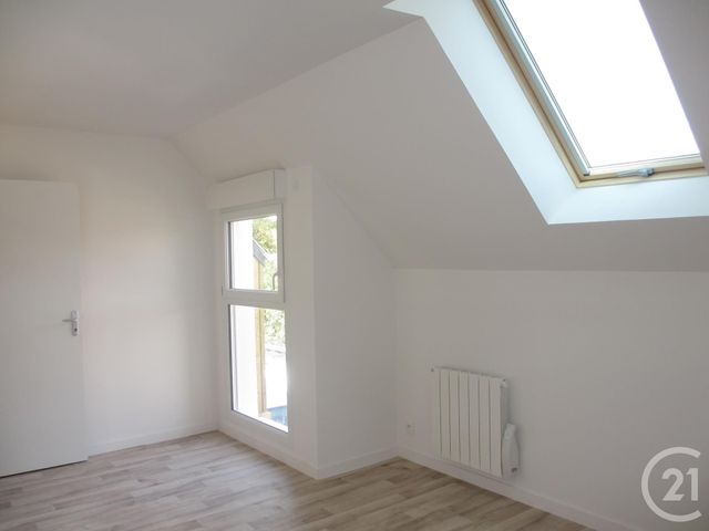 Afficher la photo en grand maison à louer - 4 pièces - 85.2 m2 - ST PIERRE LES NEMOURS - 77 - ILE-DE-FRANCE - Century 21 Cottage Immobilier