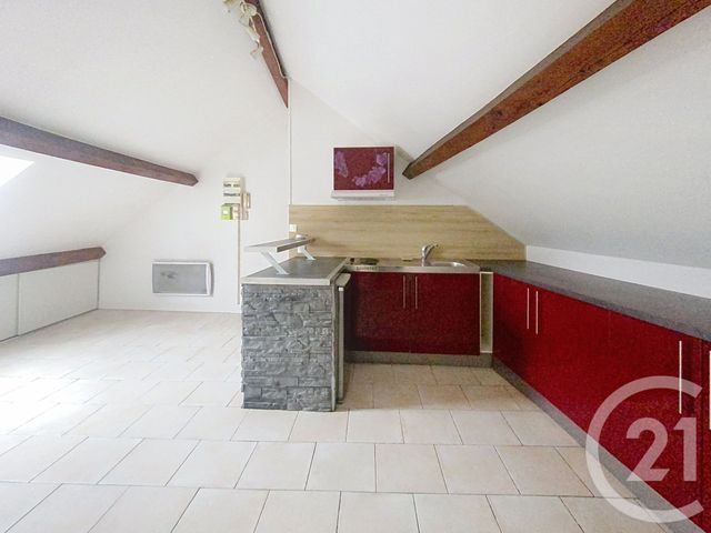 Appartement à louer - 2 pièces - 17.0 m2 - NEMOURS - 77 - ILE-DE-FRANCE - Century 21 Cottage Immobilier