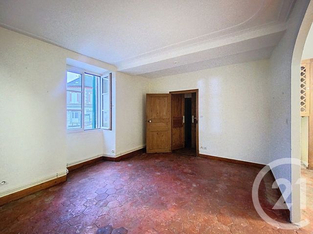 Appartement F2 à louer - 2 pièces - 49.55 m2 - SOUPPES SUR LOING - 77 - ILE-DE-FRANCE - Century 21 Cottage Immobilier