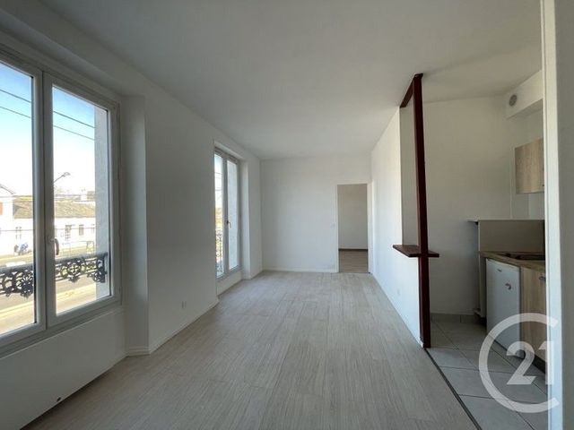 Appartement F2 à louer - 2 pièces - 39.6 m2 - NEMOURS - 77 - ILE-DE-FRANCE - Century 21 Cottage Immobilier